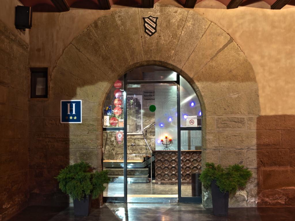 Hospederia De Loarre Hotel Exterior photo